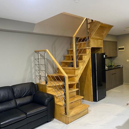 Apartemen 69M 2 Kamar Tidur Dan 2 Kamar Mandi Pemandangan Kota Medan Esterno foto
